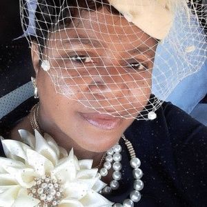 Meet your Posher, Rose